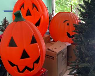 Halloween blow molds 