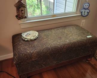Upholstered bench (cat damage on fabric)