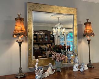 Beautiful mirrors and lamps