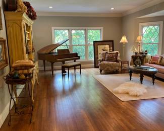 PIANO ROOM