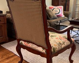 Pair of pretty arm chairs