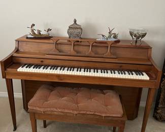 Jesse French Piano with bench