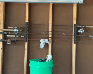 7 Fishing Poles, Rod Holders 6 Pole Wall Holder