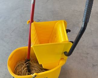 Libman Mop Bucket