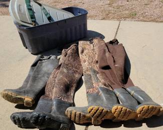 Tote of Waders