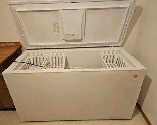 Kenmore Chest Freezer Model 253.16082108