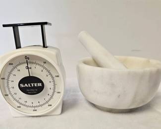 Mortar, Pestle Small Kitchen Scale