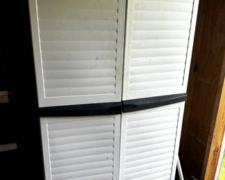 OUTDOOR STORAGE CABINET