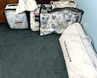 BLANKETS AND MATTRESS COVERS