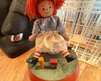 Vintage Bobbs-Merrill Co. INC Raggedy Ann Music Box