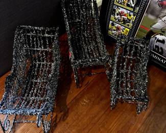 WICKERWIRE SLEIGHS DECOR