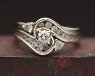 14K Gold Diamond Ring, 7.71 Grams, Size 8.5