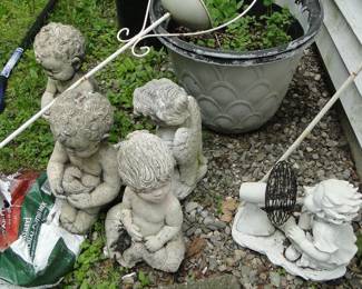 Outdoor angels