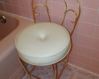 Vanity or bath chair