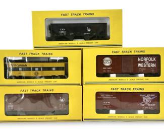 5pc S Scale Fast Track Train Car Collection