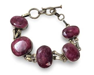 Vintage Sterling Silver Faceted Red Gemstone