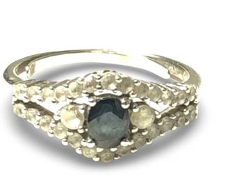 Outstanding 14K White Gold & Sapphire Ring