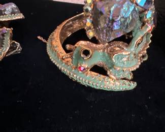 Har Dragon Bracelet and clip earring set STUNNING