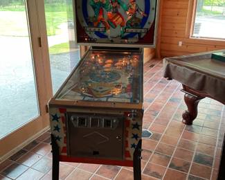 1976 Pinball Machine