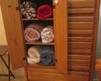 Cabinet & Drawer Storage Unit