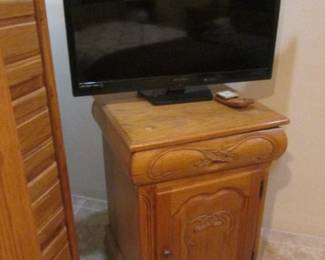 32" TV