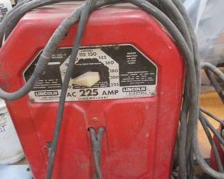 Lincoln 225AMP Welder