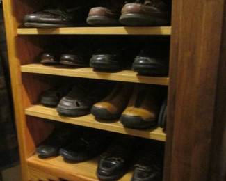 Large Selection of Men's Shoes & Boots, Sizes 9 1/2-10