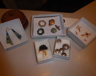 Vintage/Contemporary Jewelry