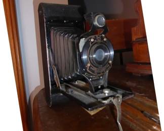 Kodak No. 2 Folding Autographic Brownie Antique Vintage Camera 