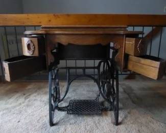 Antique Standard Sewing Table                                        Machine not included; custom oak insert 
32.5” (closed)/ 54.5” (open) L; 17.5” W; 30” H

