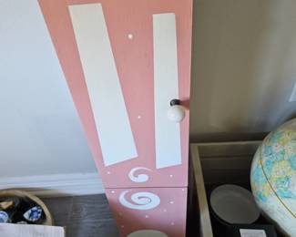 small cabinet, great for all those little things