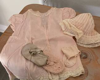 christening gown, 1940's