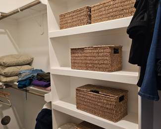 very handy storage baskets with lids