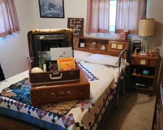 Vintage Full Bed w/ Matching Nightstand