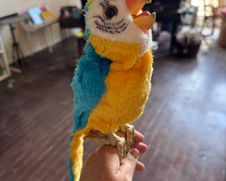 Hasbro FurReal Squawkers McCaw Talking Parrot Interactive Toy