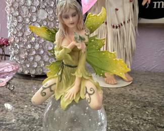 Vtg PIXIE FAIRY Frog Clear Art Glass Paperweight Figurine Mythical Fantasy