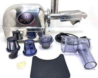 Super Angel Juicer Extractor Model 5500 Stainless Steel With Accessories
Lot #: 142