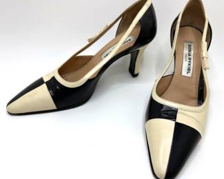 Sonia Rykiel Paris Two Tone Leather Shoes Size 38, Made In Italy
Lot #: 109