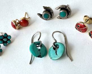 5 Pairs Earrings: Lady Bugs, Oxblood Coral, Turquoise Horseshoe, Turquoise Discs & Turquoise Cluster
Lot #: 151