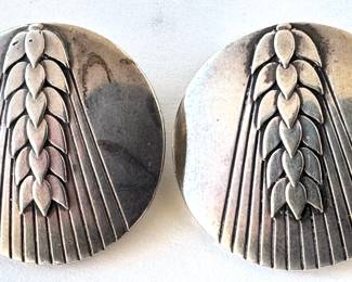 Georg Jensen Denmark SterlingSilver Wheat Clip-on Earrings 127A Signed & Hallmarked (4.6 Grams)
Lot #: 19