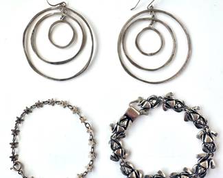 Sterling SIlver Frog Bracelet (19 Grams), Mini Star Bracelet (3 Grams) & 3 Ring Dangle Earrings (11 Grams)
Lot #: 80