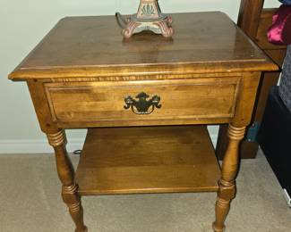 Pair of Ethan Allen nightstands 