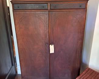 Small wardrobe