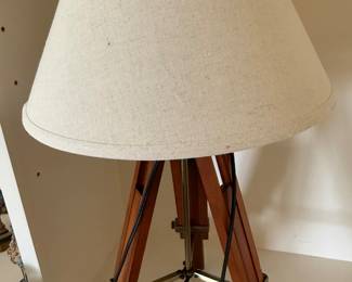 Wooden Tripod Table Lamp