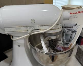 Vintage Kitchen Aid Stand Mixer