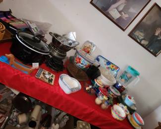 Crock Pot, Bakeware, and