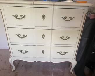 French provencial dresser