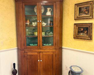 Still More Wonderful Kitchen Decor and Kitchenware Available.