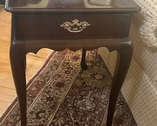 Statton Chippendale Side Tablecwith Queen Ann Style Legs. 