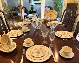 Beautiful Fine Dining Ensemble Available!